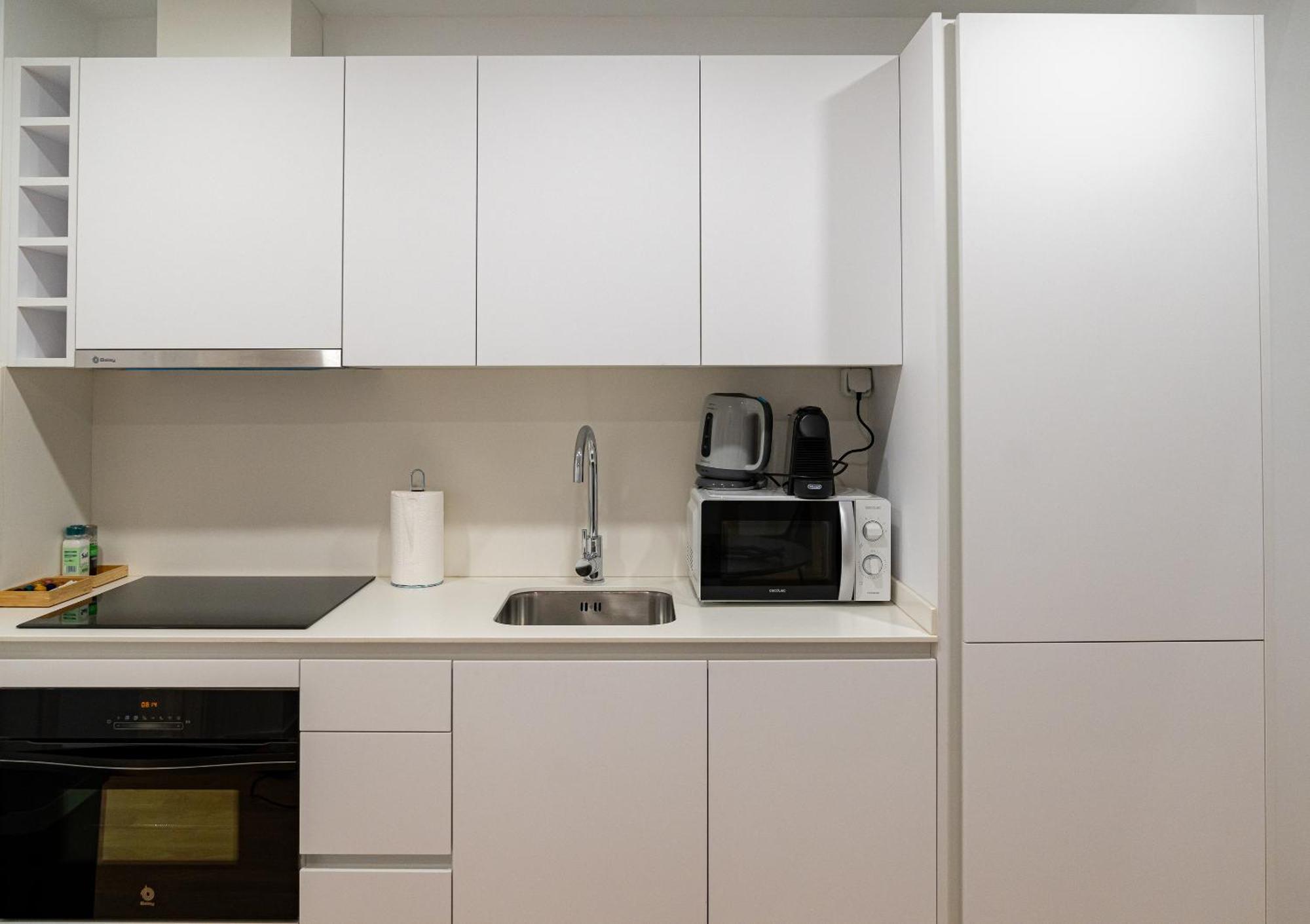 Stay U-Nique Apartments Albeniz Bcn Оспиталет-де-Льобрегат Экстерьер фото