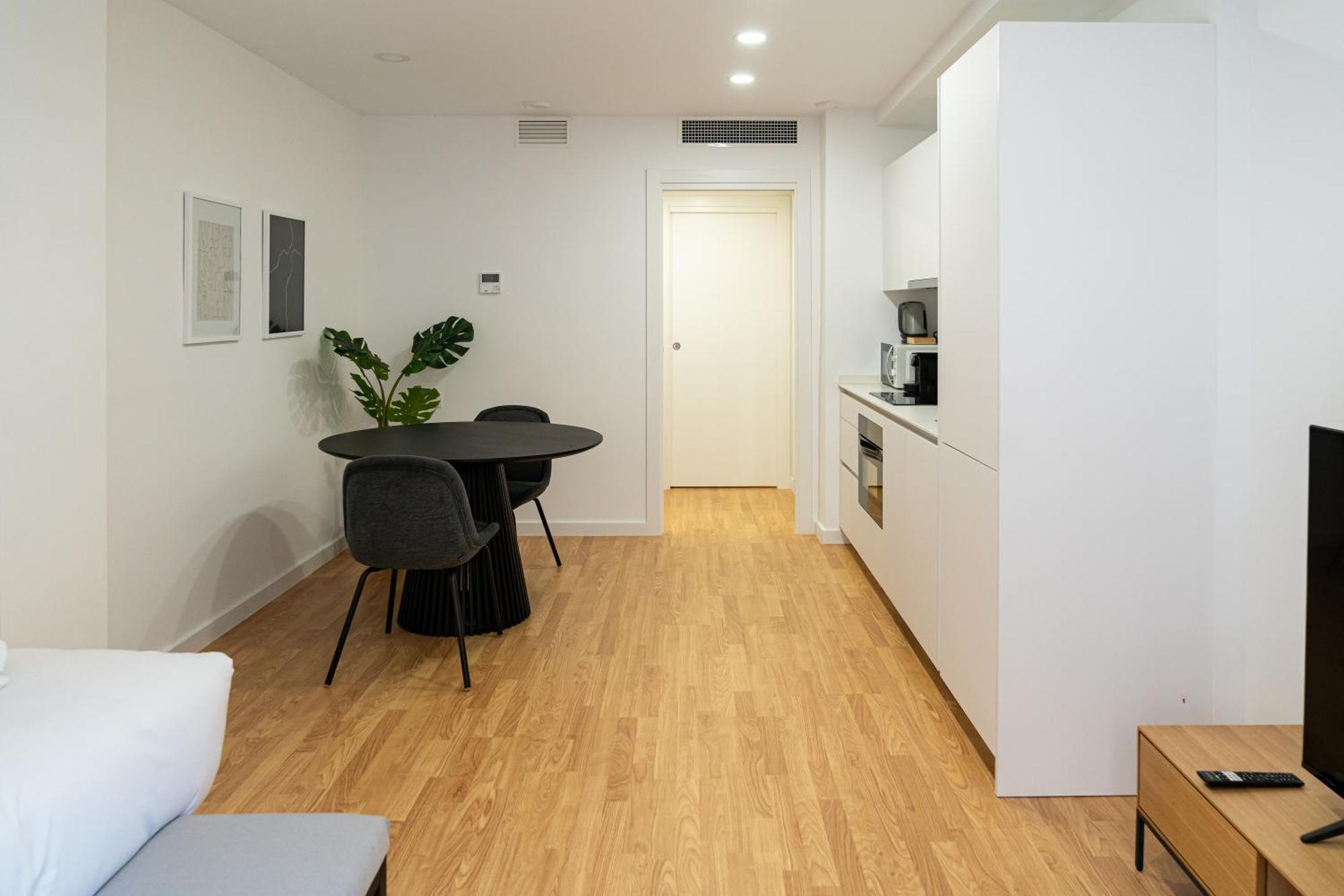 Stay U-Nique Apartments Albeniz Bcn Оспиталет-де-Льобрегат Экстерьер фото