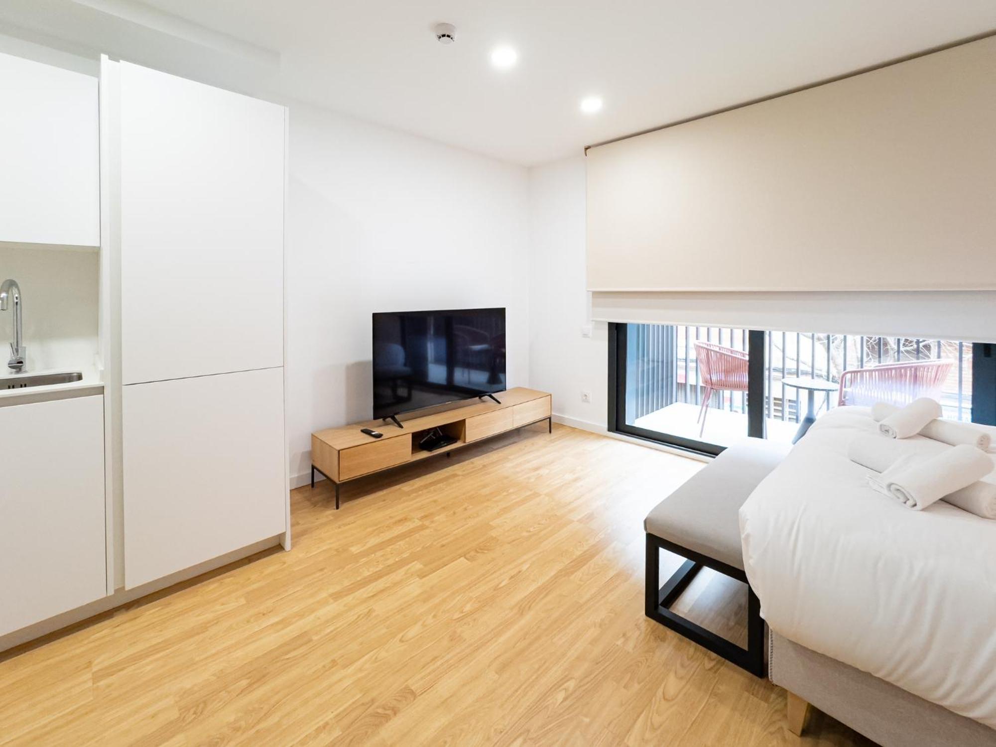 Stay U-Nique Apartments Albeniz Bcn Оспиталет-де-Льобрегат Экстерьер фото